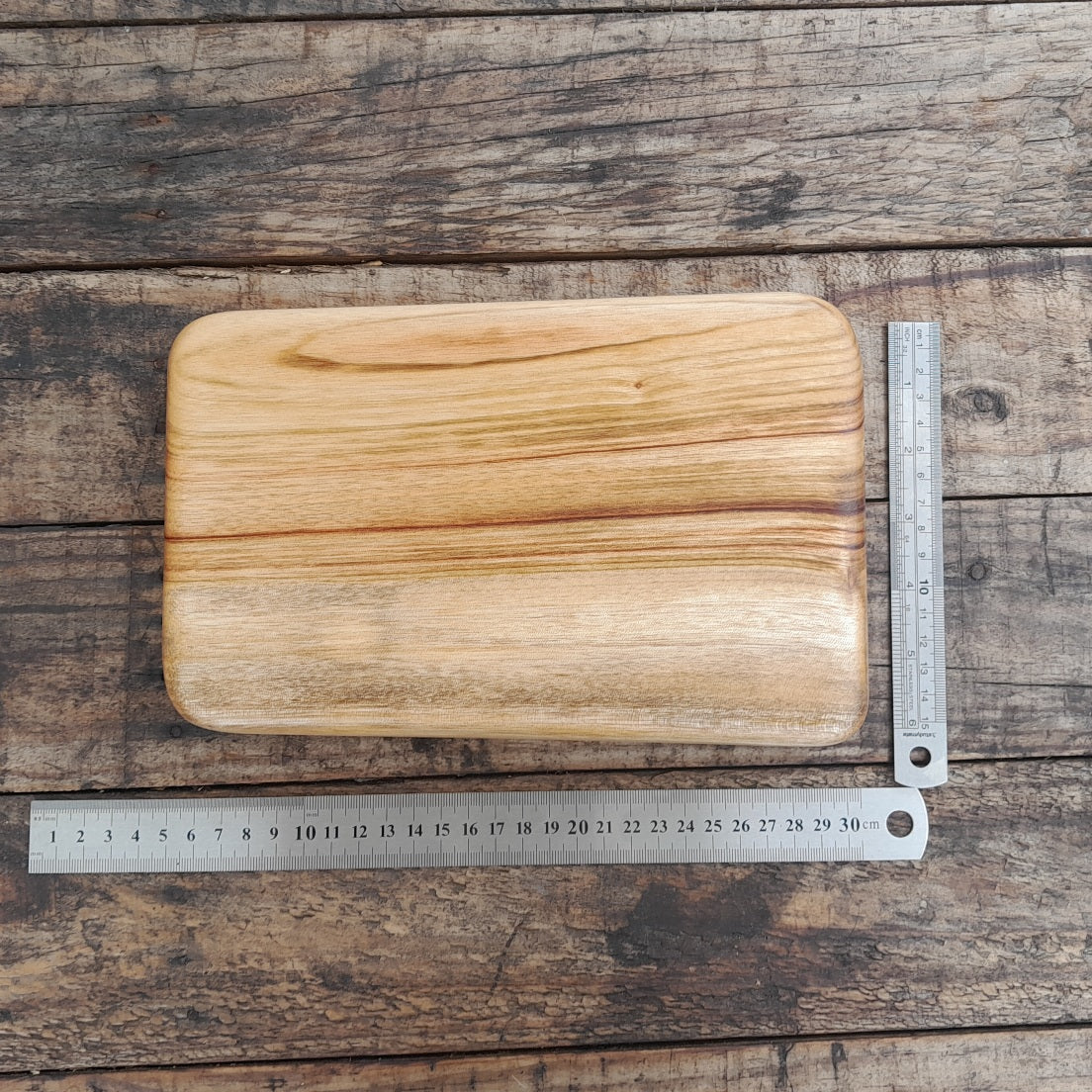 Camphor Laurel cutting board - small