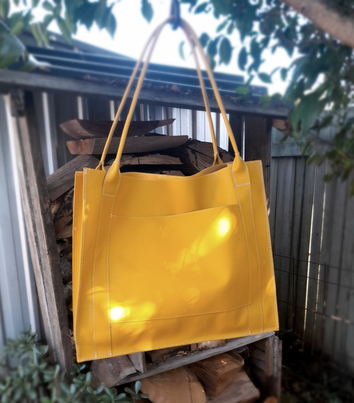 Kangaroo leather tote bag - mustard yellow