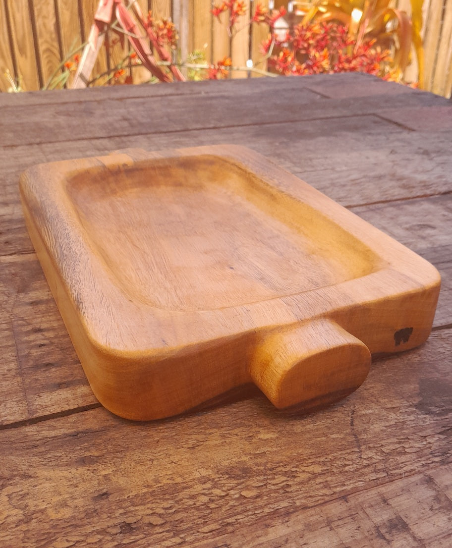 Knobbly Trencher Board - Camphor Laurel