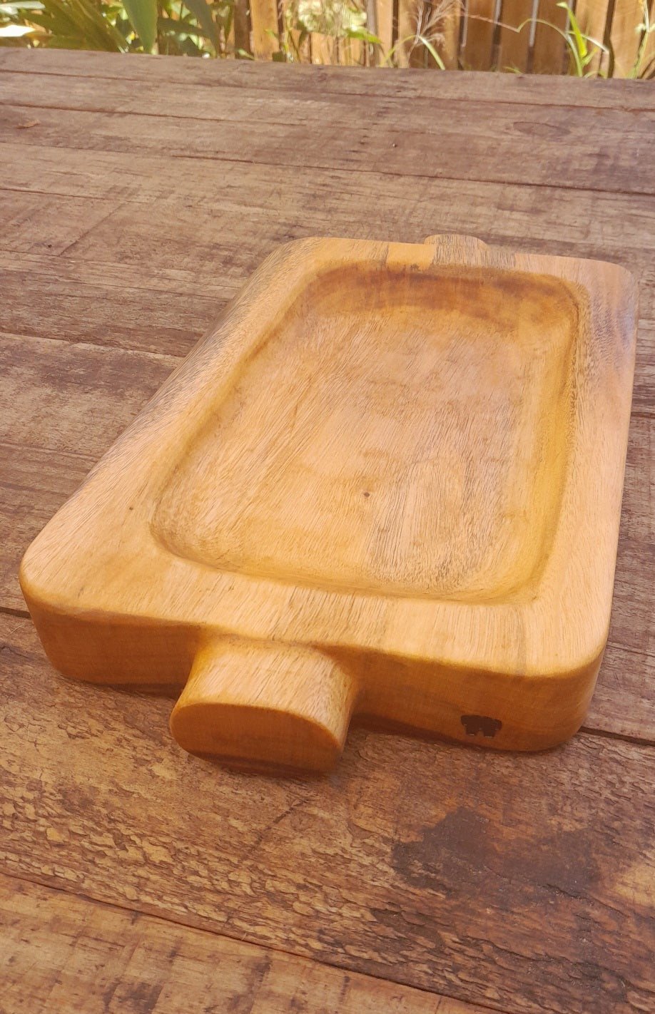 Knobbly Trencher Board - Camphor Laurel