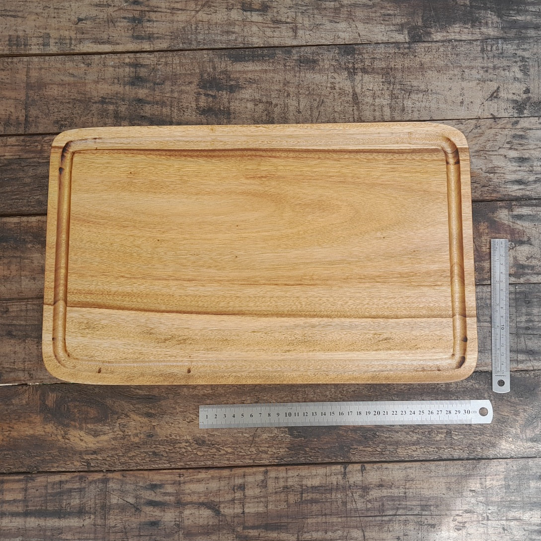 Camphor Laurel cutting board with moat