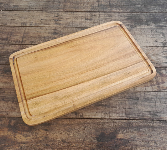 Camphor Laurel cutting board with moat