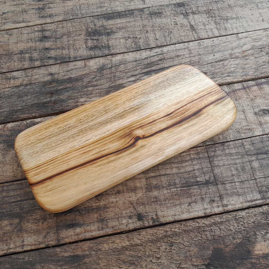 Camphor Laurel cutting board - small