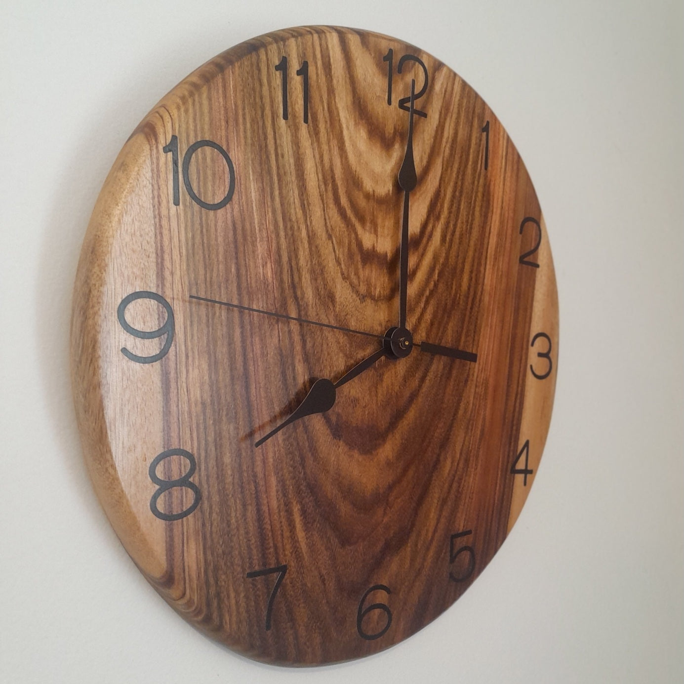 Clock with German-made movement - Camphor Laurel