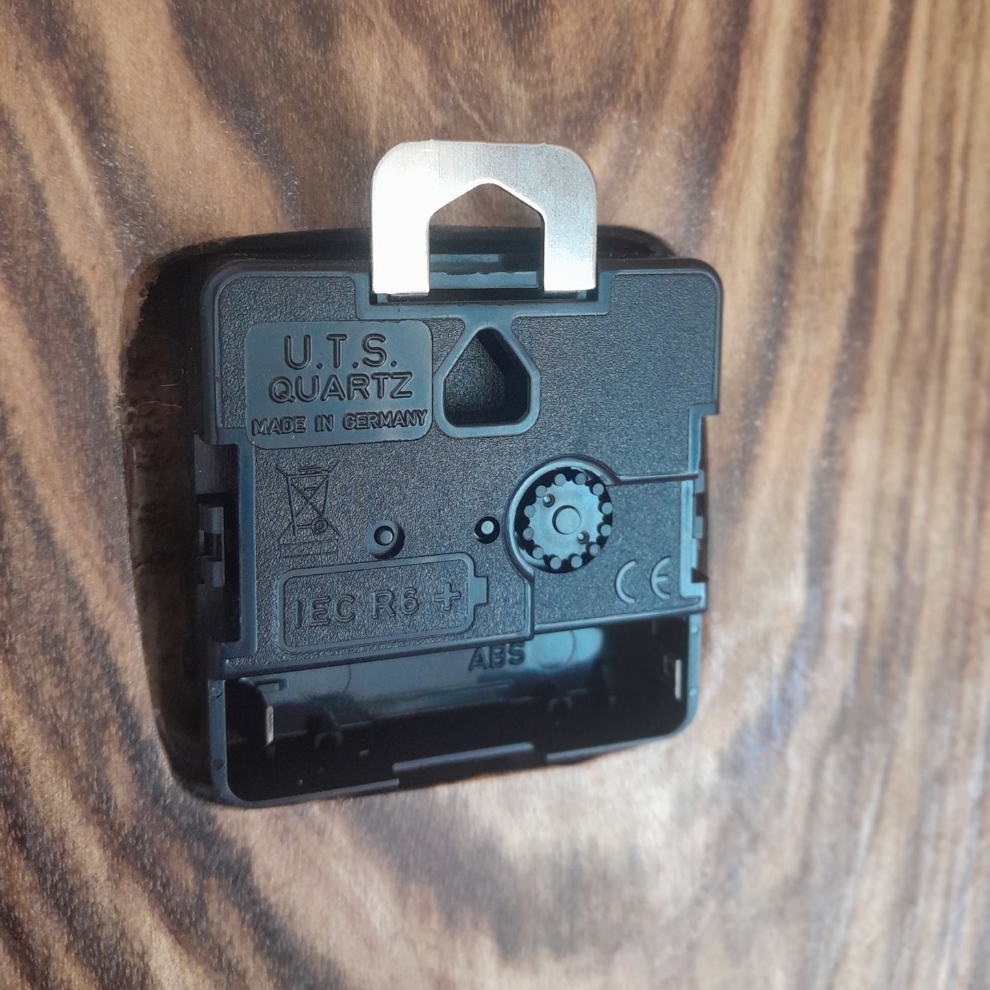 Clock with German-made movement - Camphor Laurel