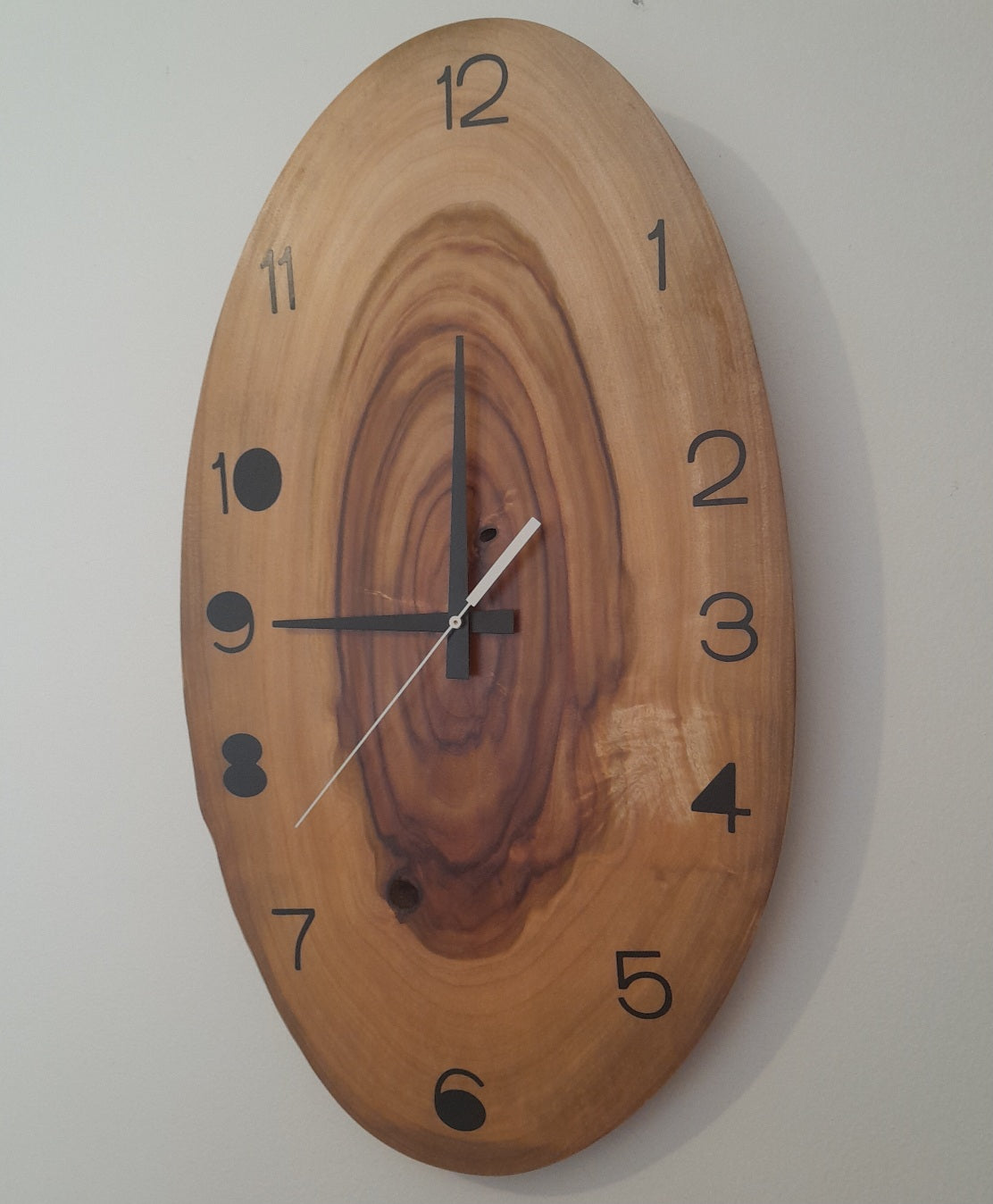 Clock with American-made movement - Tree Ring Camphor Laurel