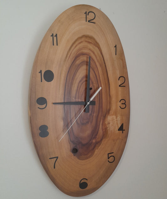 Clock with American-made movement - Tree Ring Camphor Laurel